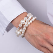 Bracciale in Metallo con perle bianche e dettagli in argento