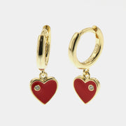 Orecchini in Argento 925 con pendenti a forma di cuore smaltati rosso e con dettaglio in cristallo bianco