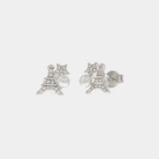 Orecchini in Argento 925 a forma di tour eiffel con dettaglio stella impreziositi da cristalli bianchi e perle